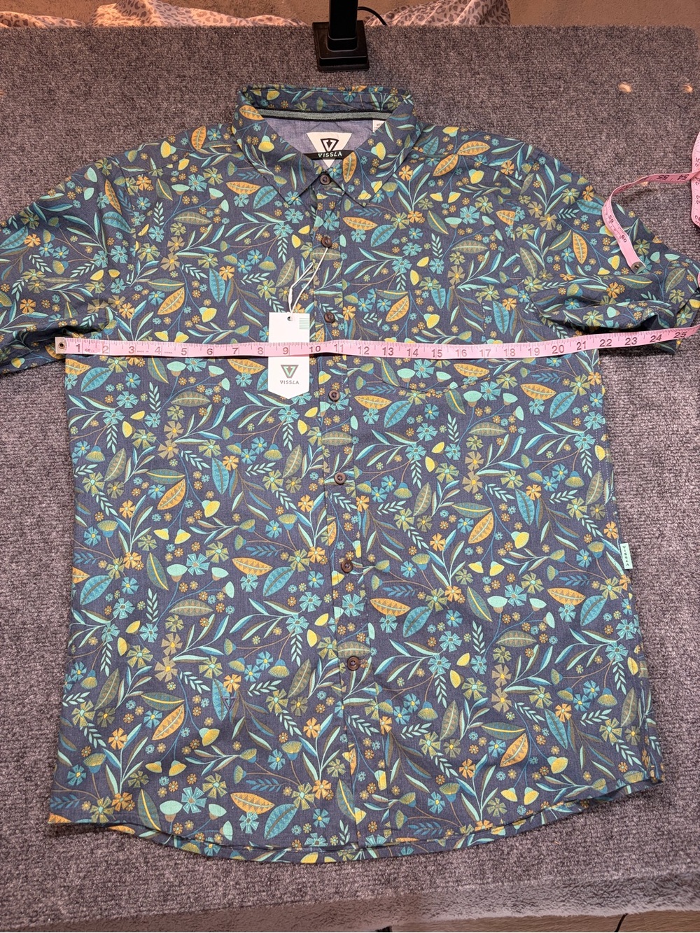 VISSLA Green and Yellow Floral Short-Sleeve Button-Down Shirt 0005
